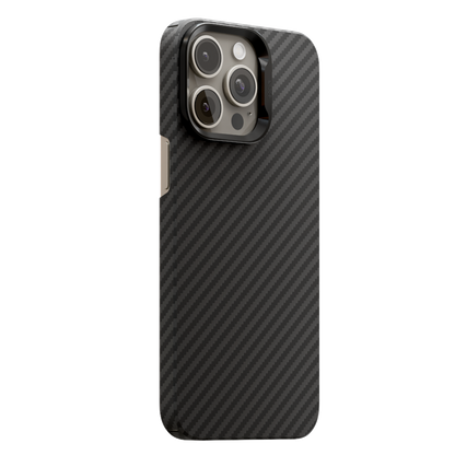 NEXT ONE Etui AirShield MagSafe Carbon iPhone 15 Pro